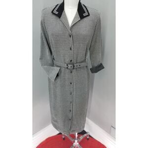 80s Vintage Classic Houndstooth Shift Dress w/belt by Willi of California - M